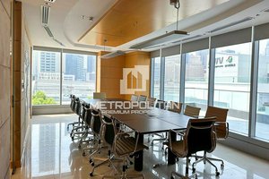 830.7m² Office in Jumeirah Lake Towers, UAE No. 31813