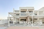4 bedrooms Townhouse in DAMAC Hills (Akoya by DAMAC), UAE No. 31970 - townhouse in Dubai