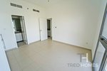 2 bedrooms Apartment in Town Square, UAE No. 32208 - Image 4