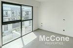 4 bedrooms Townhouse in The Valley, UAE No. 32402 - Image 8