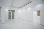 7 bedrooms Villa in Mohamed Bin Zayed City, UAE No. 32407 - Image 5