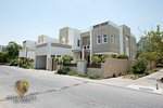 5 bedrooms Villa in Mudon, UAE No. 32430 - Image 3
