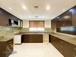 5 bedrooms Villa in Mudon, UAE No. 32430 - Image 5