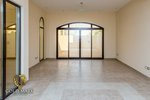4 bedrooms Villa in Mudon, UAE No. 32431 - Image 3