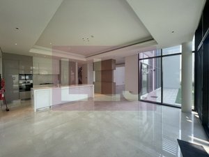 4 bedrooms Villa in Saadiyat Island, UAE No. 32797