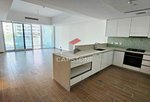 1 bedroom Apartment in Yas Island, UAE No. 33392 - Image 10