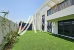 5 bedrooms Villa in Yas Island, UAE No. 33495 - villa in Dubai