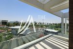 5 bedrooms Villa in Yas Island, UAE No. 33495 - Image 9