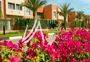 4 bedrooms Villa in Abu Dhabi Gate City, UAE No. 33586