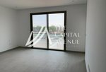4 bedrooms Villa in Yas Island, UAE No. 33596 - Image 3