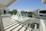 5 bedrooms Villa in Yas Island, UAE No. 33652 - Image 3