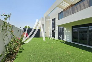 4 bedrooms Villa in Yas Island, UAE No. 33667