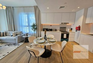 1 bedroom Apartment in Jumeirah, UAE No. 33723