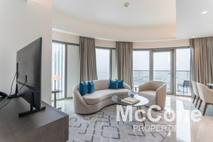 2 bedrooms Apartment in Dubai Creek Harbour (The Lagoons), UAE No. 33740
