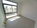 3 bedrooms Townhouse in Town Square, UAE No. 33783 - Image 9