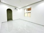 7 bedrooms Villa in Abu Dhabi, UAE No. 33934 - Image 3