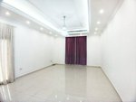 7 bedrooms Villa in Abu Dhabi, UAE No. 33934 - Image 7