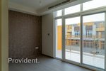 3 bedrooms Townhouse in Dubai, UAE No. 3399 - Image 10