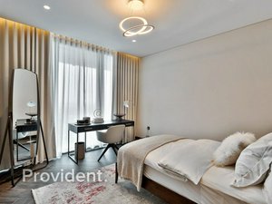 3 bedrooms Apartment in Zabeel, UAE No. 3412