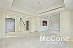 3 bedrooms Townhouse in Reem, UAE No. 34190 - Image 2