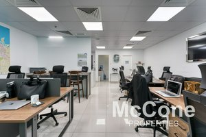 75.72m² Office in Business Bay, UAE No. 34199