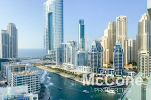 Studio in Dubai Marina, UAE No. 34348