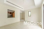 4 bedrooms Villa in Reem, UAE No. 34372 - Image 2