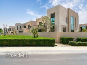 5 bedrooms Villa in Meydan, UAE No. 3445