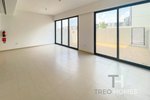 3 bedrooms Townhouse in Dubai, UAE No. 34487 - Image 8