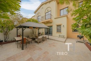 3 bedrooms Villa in Reem, UAE No. 34488