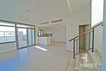 3 bedrooms Townhouse in Town Square, UAE No. 34492 - Image 2