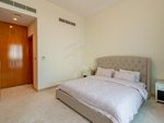 5 bedrooms Villa in Dubai, UAE No. 34563 - Image 2