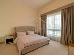 5 bedrooms Villa in Dubai, UAE No. 34563 - Image 3