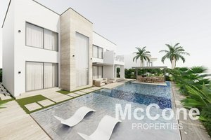 5 bedrooms Villa in Jumeirah Islands, UAE No. 34674