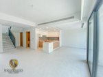 3 bedrooms Villa in Dubai Land, UAE No. 34678 - Image 2