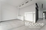5 bedrooms Villa in Al Furjan, UAE No. 35166 - Image 8