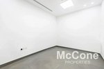 192.96m² Office in Greens, UAE No. 35211 - Image 10