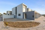 4 bedrooms Townhouse in Dubai Land, UAE No. 35265 - Image 2