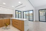 4 bedrooms Townhouse in Dubai Land, UAE No. 35265 - Image 8