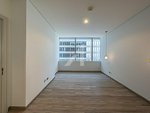 1 bedroom Apartment in Dubai, UAE No. 35394 - Image 9