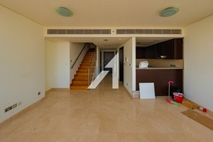 1 bedroom Duplex in Dubai, UAE No. 35397