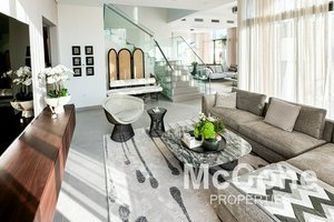4 bedrooms Villa in Al Furjan, UAE No. 35600