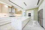 6 bedrooms Villa in Jumeirah Park, UAE No. 35769 - Image 25