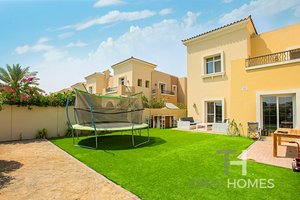 3 bedrooms Villa in Arabian Ranches, UAE No. 35773