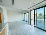 4 bedrooms Townhouse in Dubai Land, UAE No. 35777 - Image 3