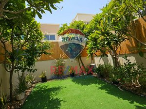 2 bedrooms Villa in Al Reef, UAE No. 36551