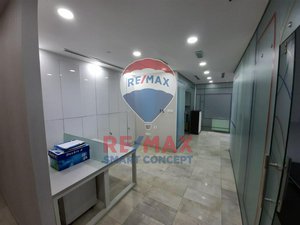 163.8m² Office in Al Reem Island, UAE No. 36596