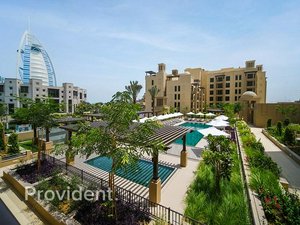 3 bedrooms Apartment in Umm Suqeim, UAE No. 3692