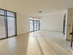 6 bedrooms Villa in Yas Island, UAE No. 37135 - Image 10
