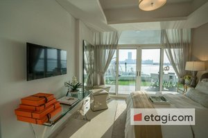 2 bedrooms Apartment in Palm Jumeirah, UAE No. 37597